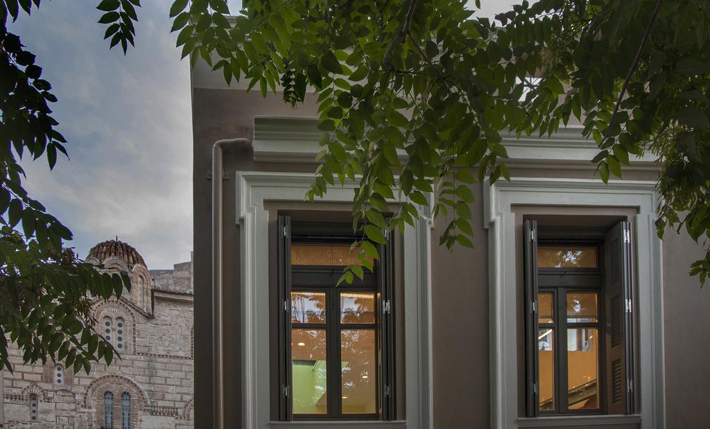 Tripodon Plaka In The Shade Of Acropolis By Ghh Villa Athens Exterior photo