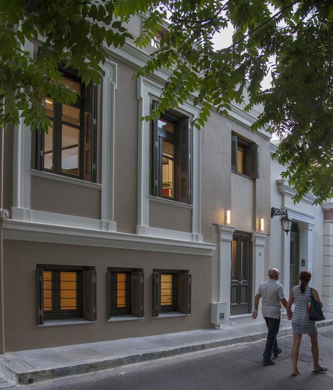 Tripodon Plaka In The Shade Of Acropolis By Ghh Villa Athens Exterior photo