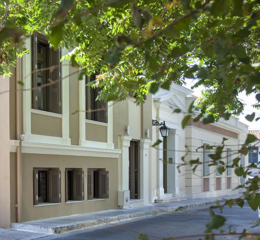 Tripodon Plaka In The Shade Of Acropolis By Ghh Villa Athens Exterior photo