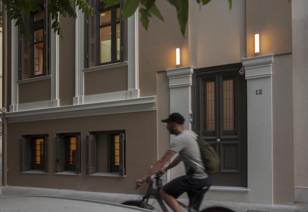 Tripodon Plaka In The Shade Of Acropolis By Ghh Villa Athens Exterior photo